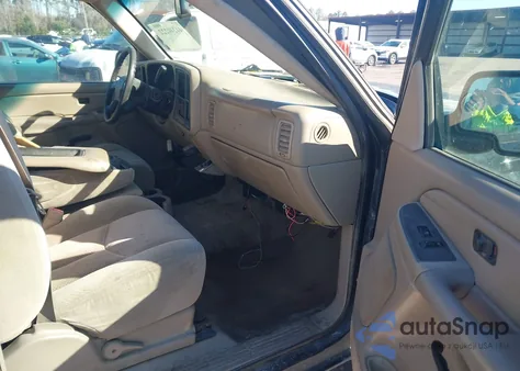 2005 Chevrolet Silverado 1500 Ls z USA, uszkodzony, nr VIN 2GCEC19V551297179